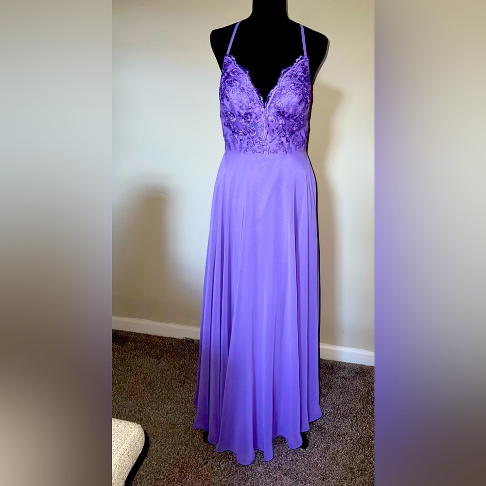 Flowing maxi dress 💕